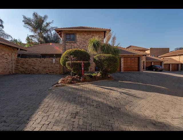 3 BEDROOM DUPLEX SOLD IN MEYERSDAL